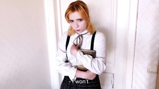 Наглая студентка опоздала на занятия, ну и препод вытрахал её за это!