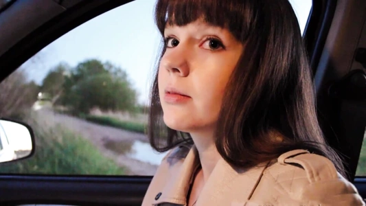 Думала проехать на такси без денег, но пришлось отсосать член!