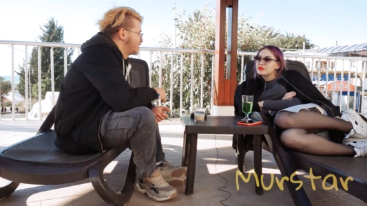 Пока друг на экскурсии Валера знакомится с замужней москвичкой и трахает её в своем номере отеля