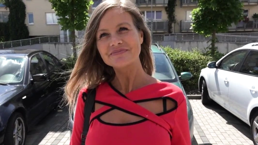 Развел женщину на секс, но пришлось заплатить ей денег