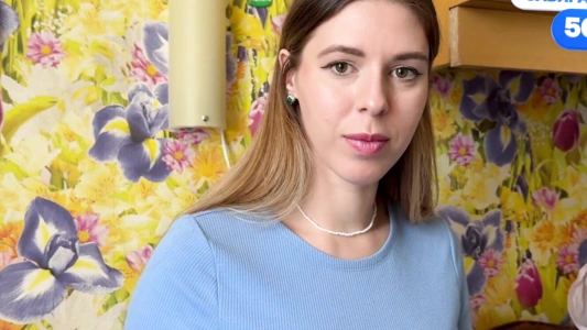 Оказалось - член вкуснее чем Твикс.