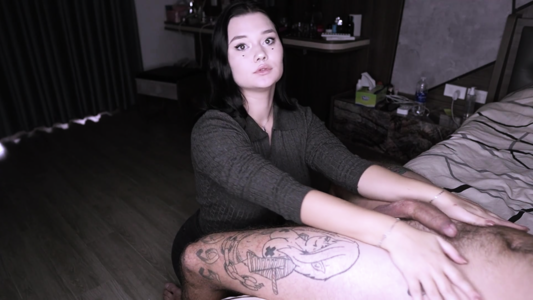 Девушка из Тиндера не отказалась от секса в этот вечер