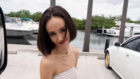 Села в бусс и разделась меньше чем за 10 минут