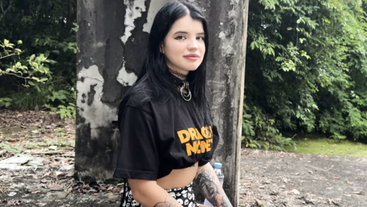 Познакомилась с с парнем в интернете и назначила ему встречу