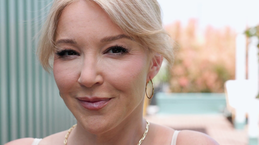 Милфа с подтянутой задницей показала результаты тренировок