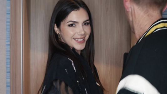 Красивая милфа Валентина Наппи посетила Берлин для хорошего секса