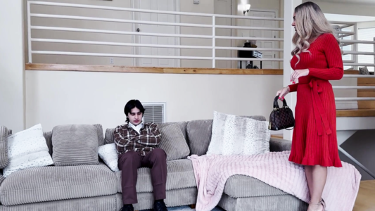 Пасынок нашёл в шкафу у мачехи пошлые фото, где её трахает его дядя — и заставил её повторить всё с ним, чтобы сохранить секрет